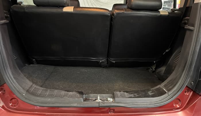 2017 Maruti Wagon R 1.0 VXI (O) AMT, Petrol, Automatic, 35,935 km, Boot Inside