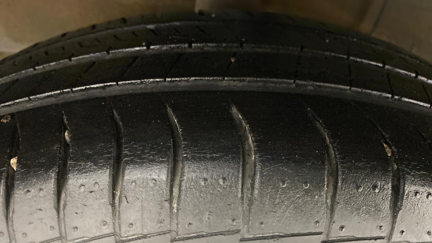 2019 Hyundai GRAND I10 NIOS SPORTZ 1.2 AT, Petrol, Automatic, 26,118 km, Right Rear Tyre Tread