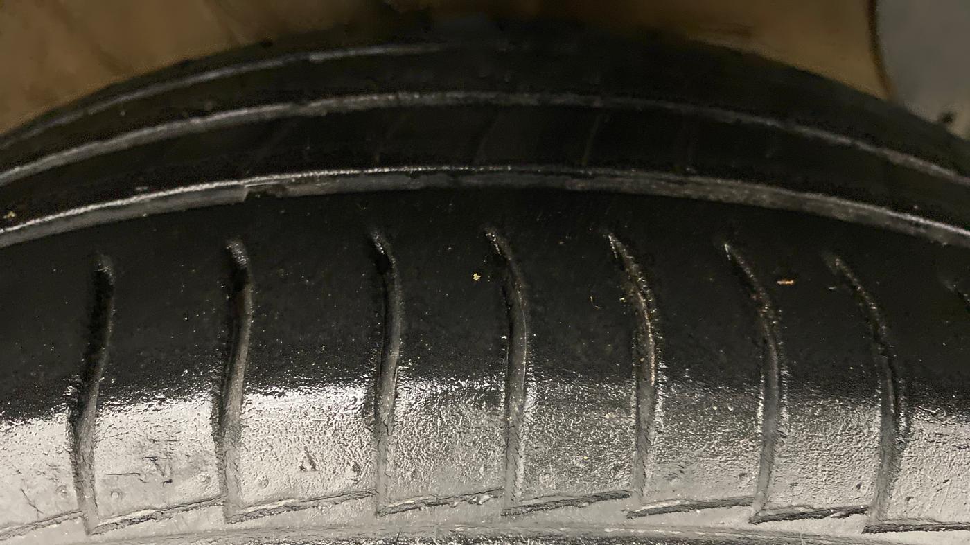 2019 Hyundai GRAND I10 NIOS SPORTZ 1.2 AT, Petrol, Automatic, 26,118 km, Right Front Tyre Tread