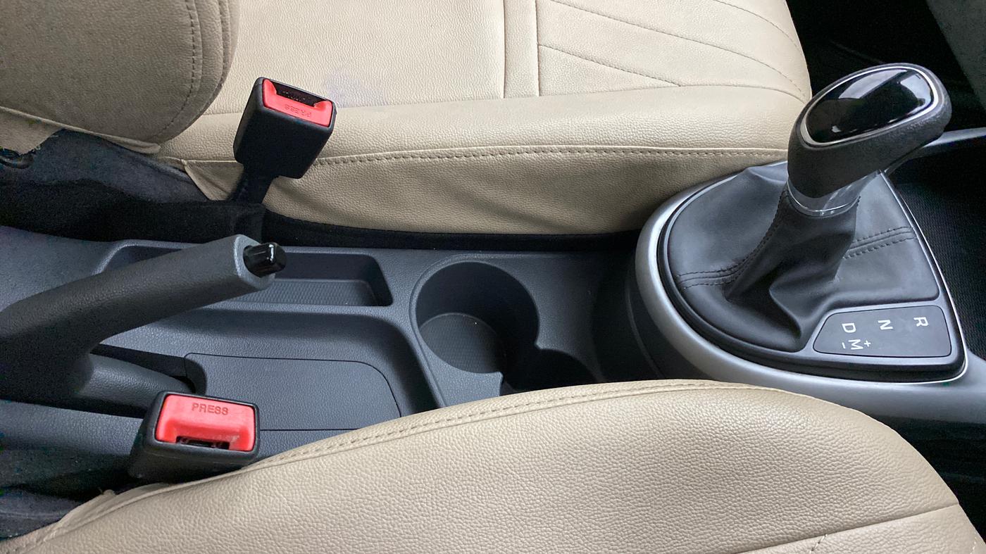 2019 Hyundai GRAND I10 NIOS SPORTZ 1.2 AT, Petrol, Automatic, 26,118 km, Gear Lever