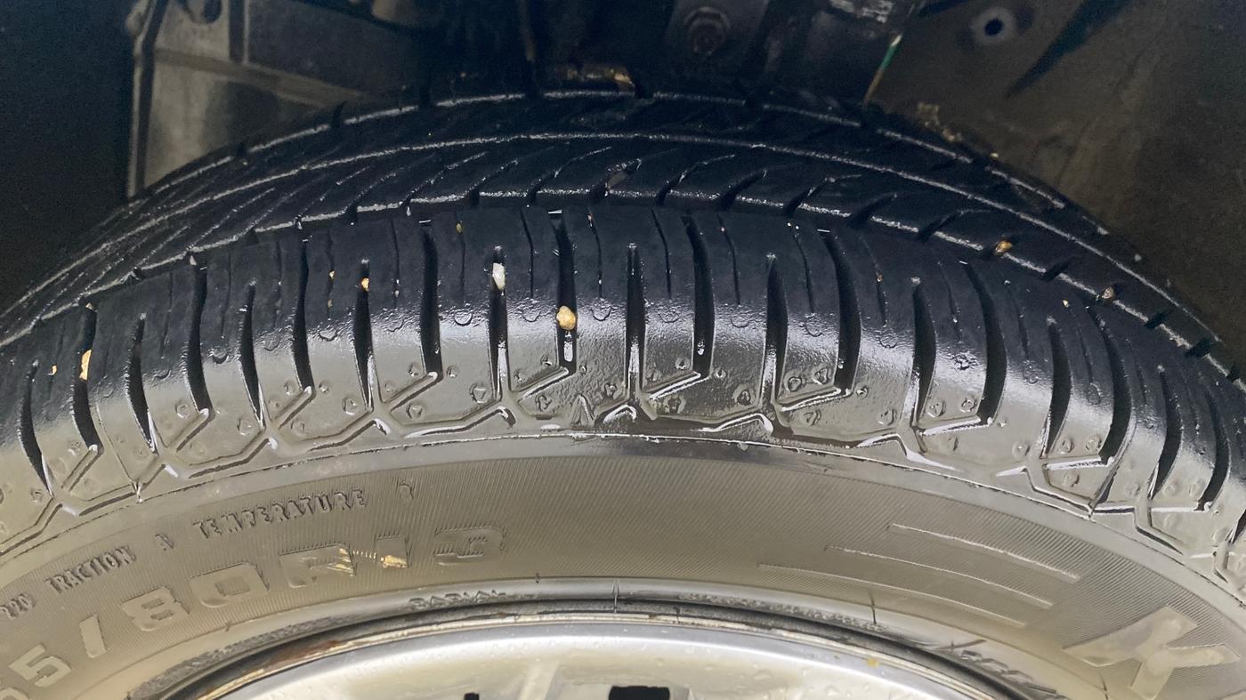 2021 Maruti New Wagon-R LXI CNG 1.0, CNG, Manual, 97,815 km, Left Front Tyre Tread