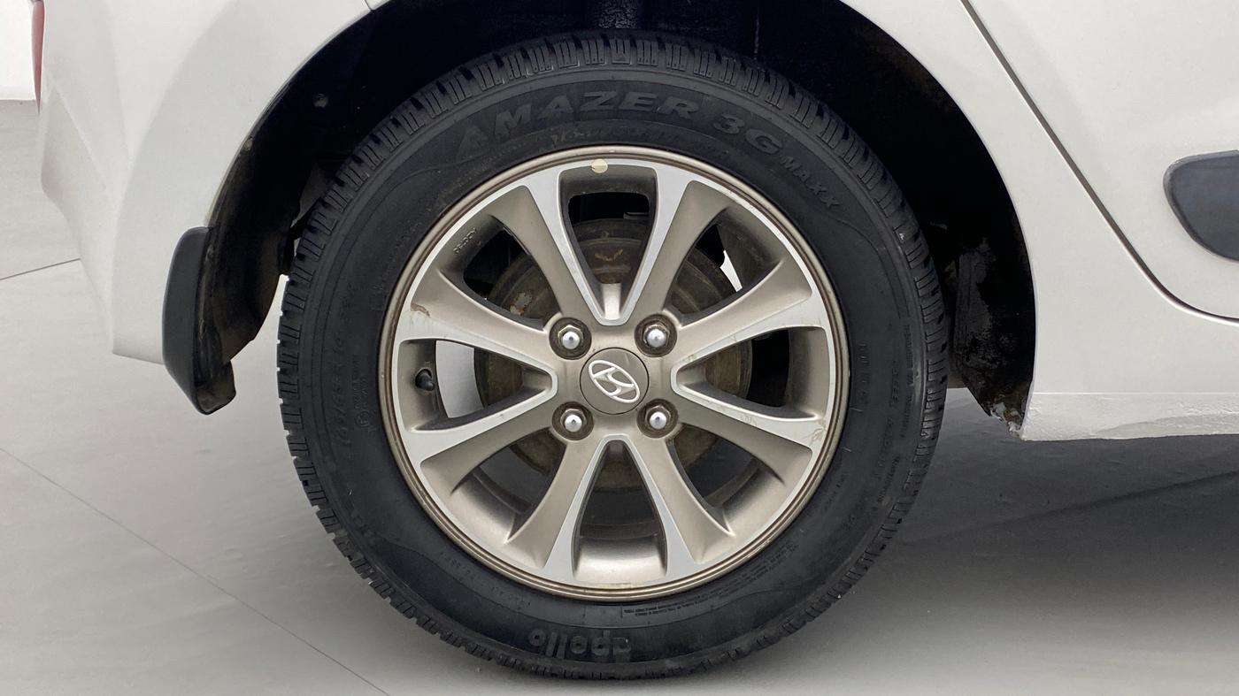 2014 Hyundai Grand i10 ASTA 1.2 (O) VTVT, Petrol, Manual, 53,539 km, Right Rear Wheel