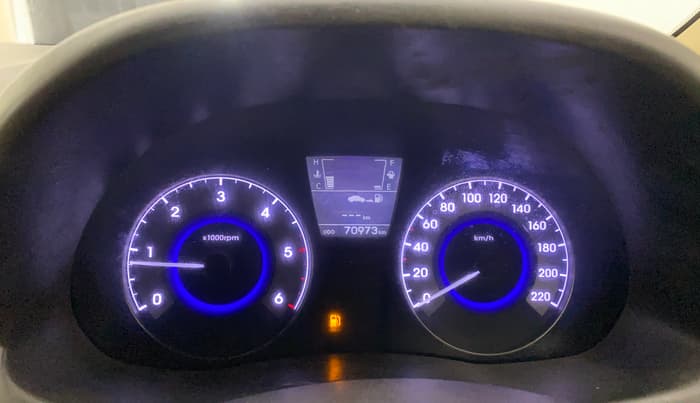 2013 Hyundai Verna FLUIDIC 1.6 CRDI SX, Diesel, Manual, 71,017 km, Odometer Image
