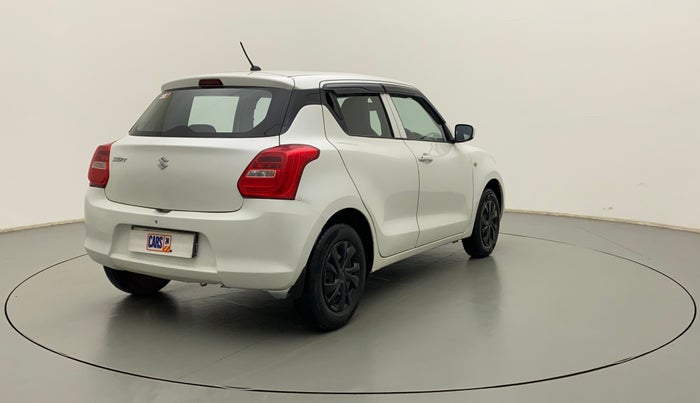 2018 Maruti Swift LXI, CNG, Manual, 86,025 km, Right Back Diagonal