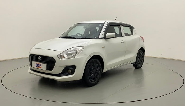 2018 Maruti Swift LXI, CNG, Manual, 86,025 km, Left Front Diagonal