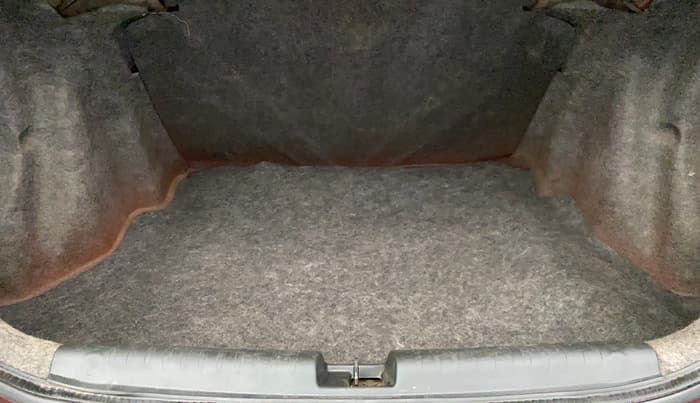 2013 Honda Amaze 1.5L I-DTEC S, Diesel, Manual, 93,477 km, Boot Inside