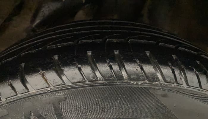 2013 Honda Amaze 1.5L I-DTEC S, Diesel, Manual, 93,477 km, Left Rear Tyre Tread
