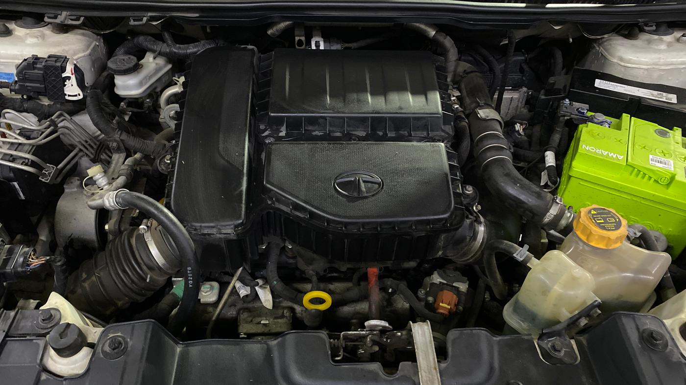 2020 Tata NEXON XM DIESEL, Diesel, Manual, 75,629 km, Engine View