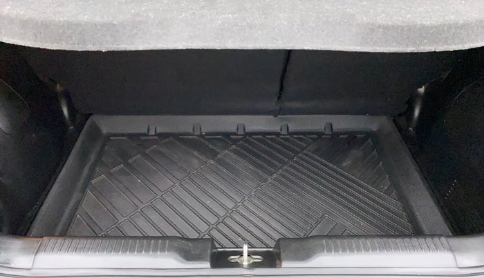2022 Maruti Swift ZXI PLUS, Petrol, Manual, 12,623 km, Boot Inside