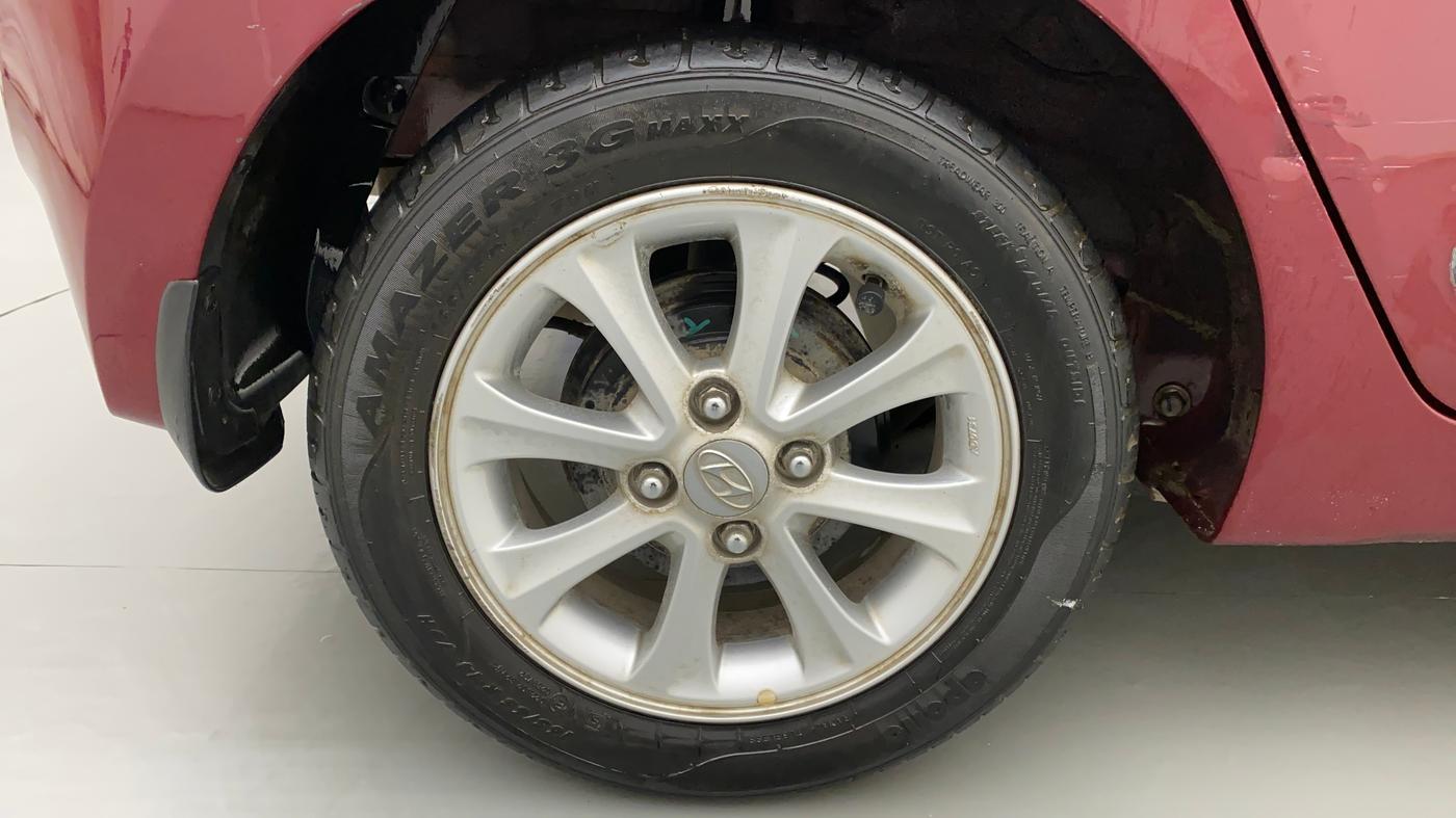 2015 Hyundai Grand i10 ASTA 1.2 KAPPA VTVT, Petrol, Manual, 15,890 km, Right Rear Wheel
