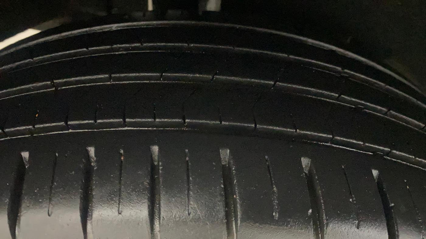 2021 Toyota Glanza G, Petrol, Manual, 24,718 km, Right Rear Tyre Tread