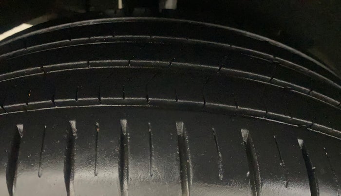 2021 Toyota Glanza G, Petrol, Manual, 24,718 km, Right Rear Tyre Tread