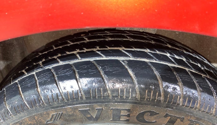 2018 Maruti Celerio ZXI, Petrol, Manual, 13,740 km, Left Front Tyre Tread