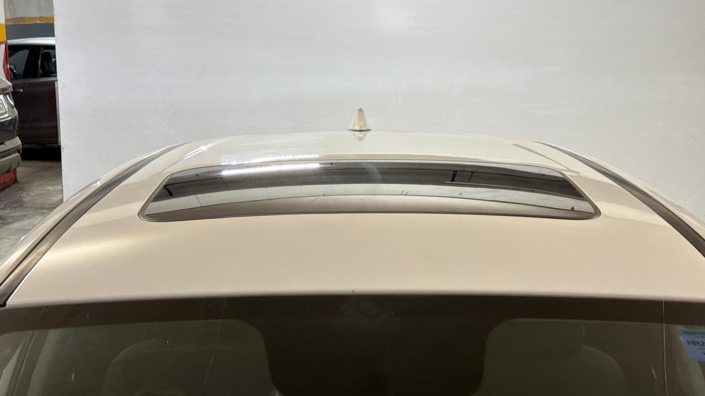 2022 Hyundai NEW I20 ASTA (O) 1.2 MT, Petrol, Manual, 32,240 km, Moonroof/ Sunroof