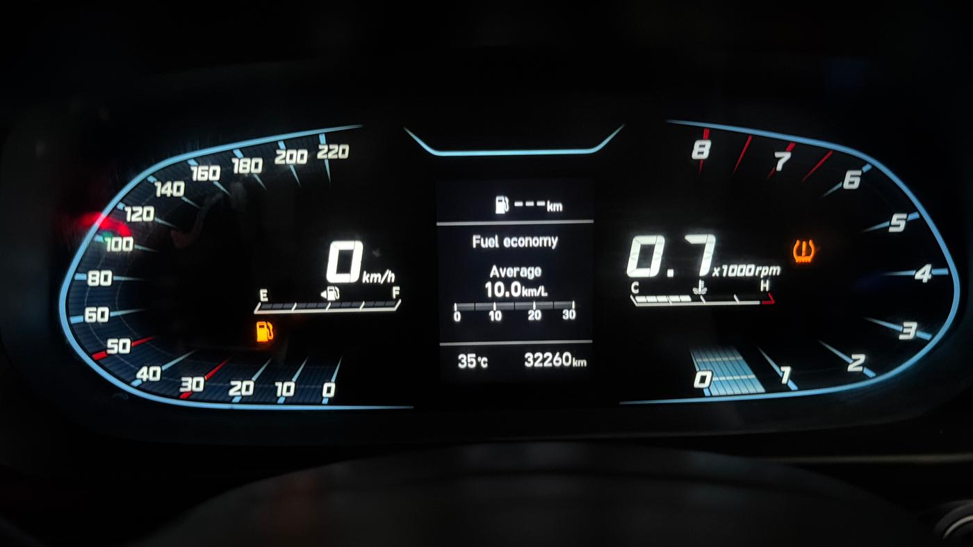 2022 Hyundai NEW I20 ASTA (O) 1.2 MT, Petrol, Manual, 32,240 km, Odometer Image