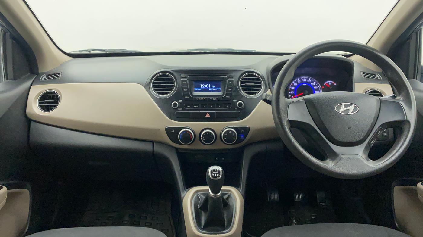 2014 Hyundai Grand i10 SPORTZ 1.2 KAPPA VTVT, Petrol, Manual, 1,25,070 km, Dashboard