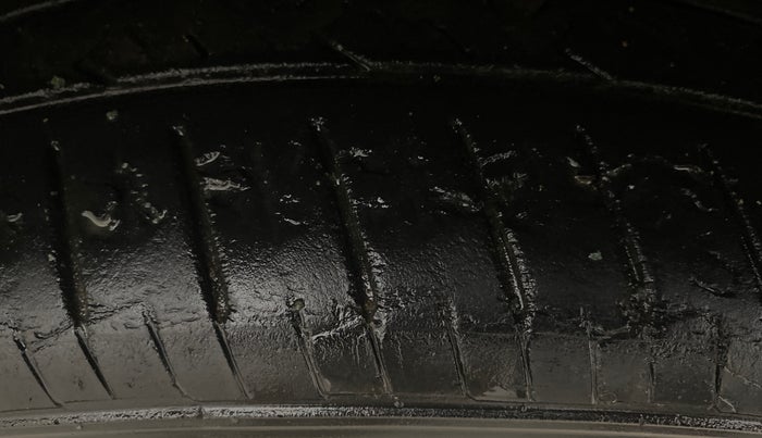 2020 Hyundai Verna SX 1.5 VTVT, Petrol, Manual, 41,861 km, Right Front Tyre Tread