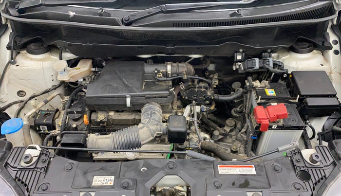 2022 Maruti XL6 ALPHA PLUS MT, Petrol, Manual, 16,422 km, Open Bonet