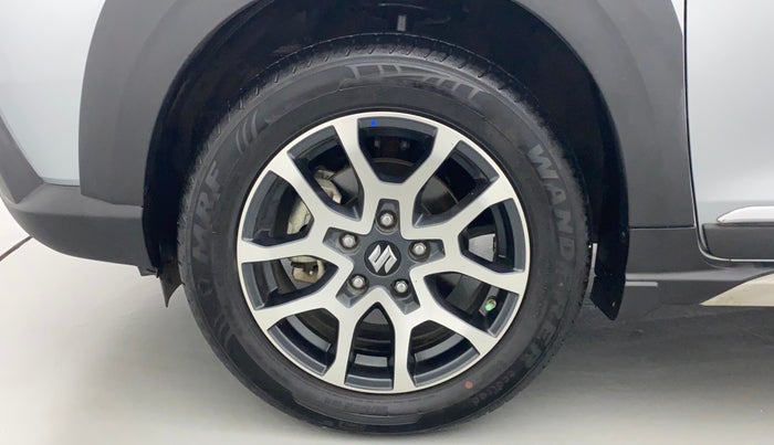 2022 Maruti XL6 ALPHA PLUS MT, Petrol, Manual, 16,422 km, Left Front Wheel