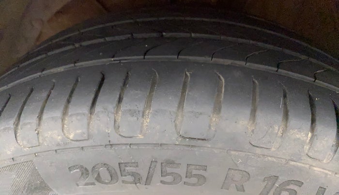 2017 Maruti Baleno RS 1.0 PETROL, Petrol, Manual, 93,971 km, Left Front Tyre Tread