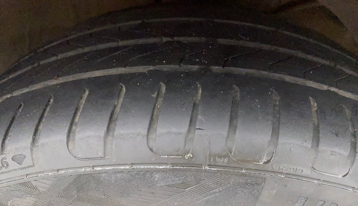 2017 Maruti Baleno RS 1.0 PETROL, Petrol, Manual, 93,971 km, Right Front Tyre Tread