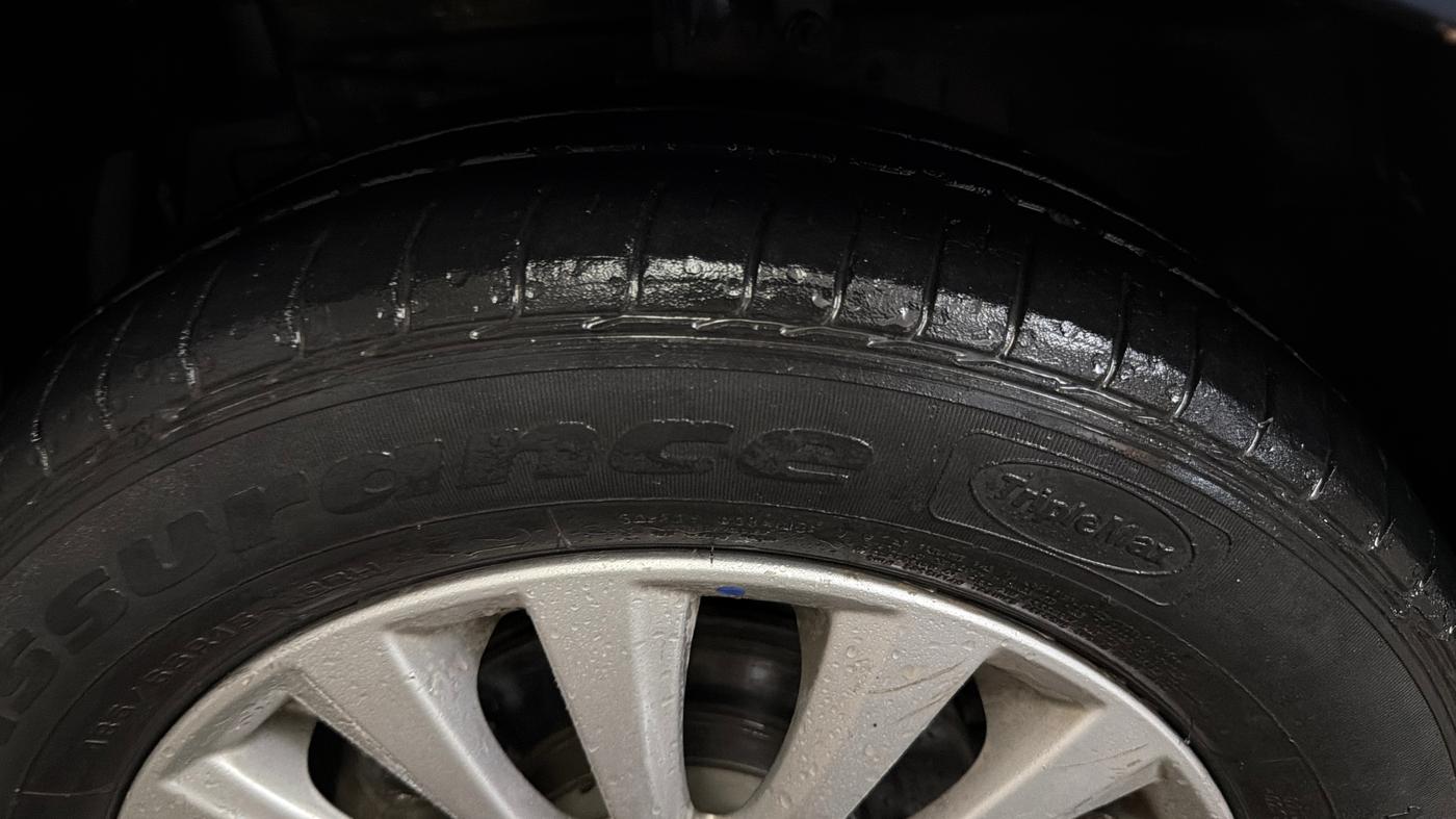 2022 Maruti Ciaz ZETA 1.5 SHVS MT PETROL, Petrol, Manual, 44,304 km, Left Front Tyre Tread