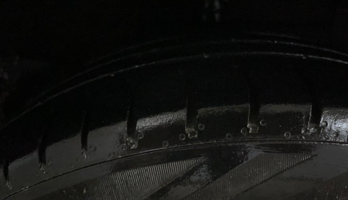 2014 Hyundai Grand i10 ASTA 1.2 KAPPA VTVT, Petrol, Manual, 94,310 km, Right Front Tyre Tread