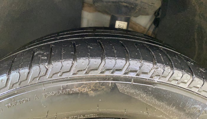 2023 Volkswagen VIRTUS GT PLUS TSI 1.5 EVO DSG, Petrol, Automatic, 31,448 km, Left Front Tyre Tread