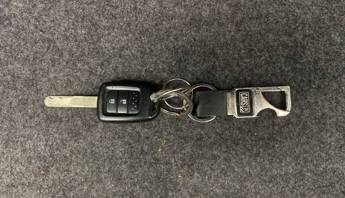 2015 Honda City V MT PETROL, Petrol, Manual, 65,449 km, Key Close Up