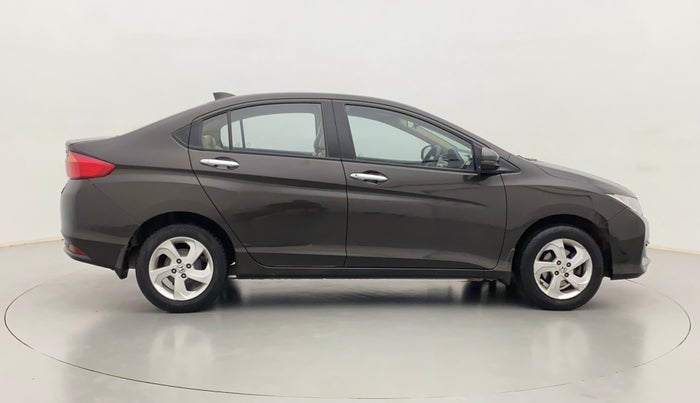 2015 Honda City V MT PETROL, Petrol, Manual, 65,449 km, Right Side View