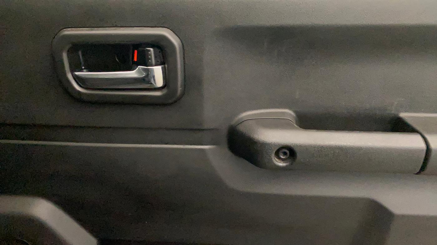 2023 Maruti JIMNY ALPHA ALL GRIP PRO MT, Petrol, Manual, 31,712 km, Driver Side Door Panels Control