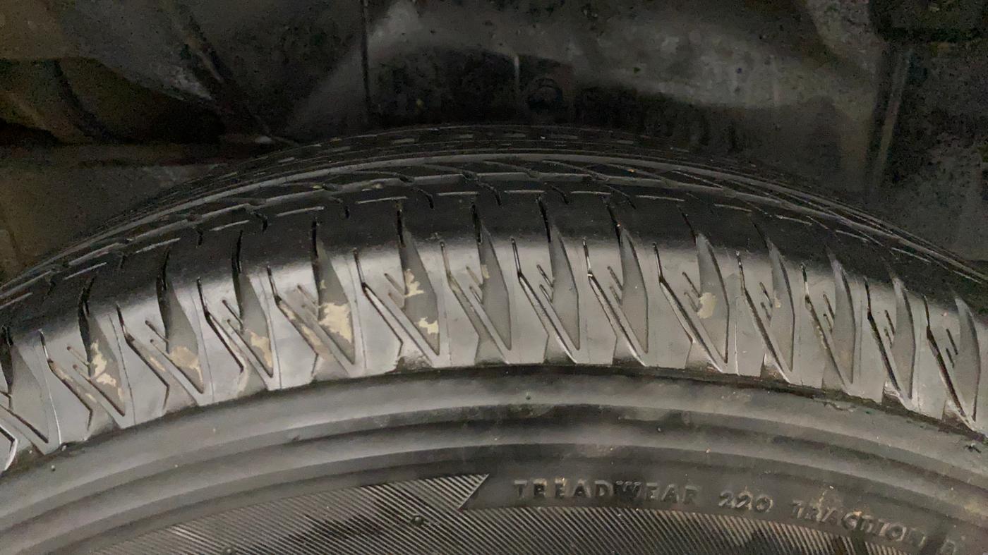 2023 Maruti JIMNY ALPHA ALL GRIP PRO MT, Petrol, Manual, 31,712 km, Right Rear Tyre Tread