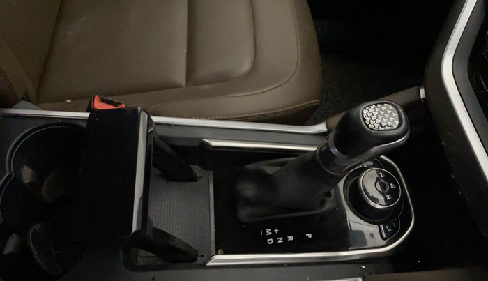 2021 Tata Harrier XZA 2.0L, Diesel, Automatic, 70,593 km, Gear Lever