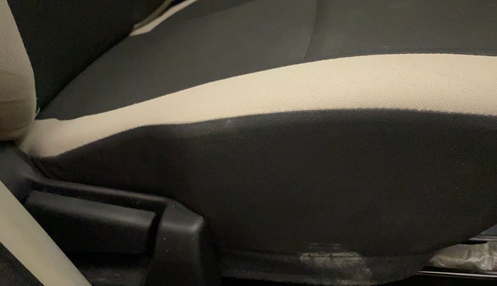 2019 Renault TRIBER RXE MT, Petrol, Manual, 5,887 km, Driver Side Adjustment Panel