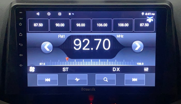 2019 Renault TRIBER RXE MT, Petrol, Manual, 5,887 km, Infotainment System