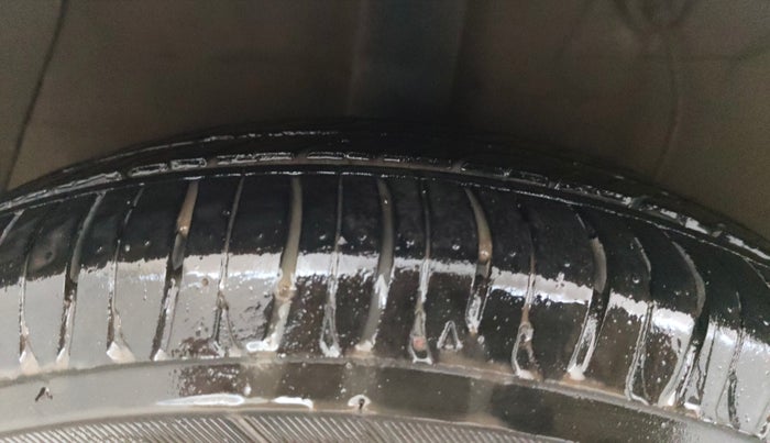 2015 Hyundai Grand i10 ASTA (O) 1.2 KAPPA VTVT, Petrol, Manual, 48,644 km, Right Rear Tyre Tread