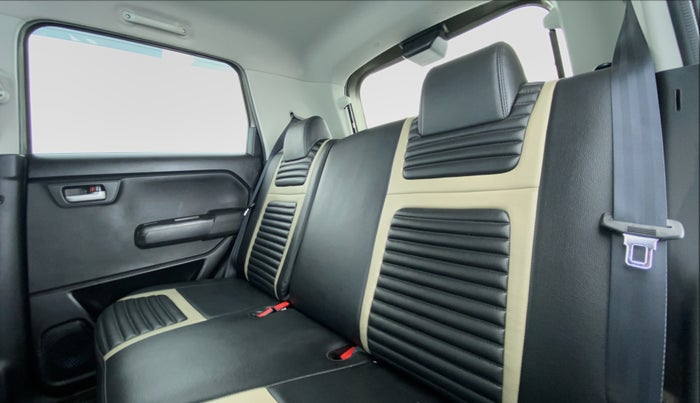 2020 Maruti New Wagon-R ZXI 1.2 old, Petrol, Manual, 23,873 km, Right Side Rear Door Cabin