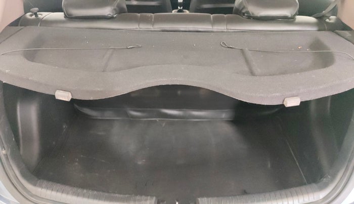 2015 Hyundai Grand i10 ASTA (O) 1.2 KAPPA VTVT, Petrol, Manual, 64,719 km, Boot Inside