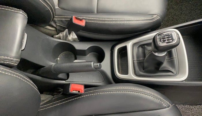 2019 Hyundai VENUE SX 1.0 TURBO, Petrol, Manual, 36,116 km, Gear Lever