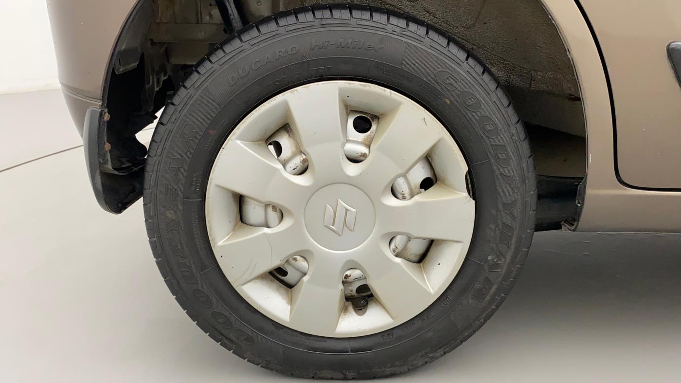 2016 Maruti Wagon R 1.0 LXI CNG, CNG, Manual, 82,497 km, Right Rear Wheel