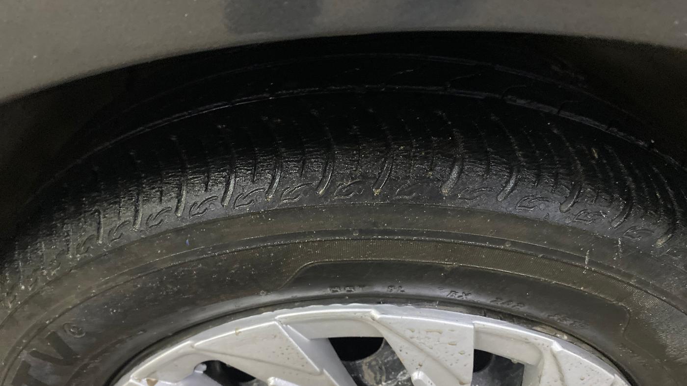 2020 Tata Tiago XT PETROL, Petrol, Manual, 1,14,027 km, Left Front Tyre Tread