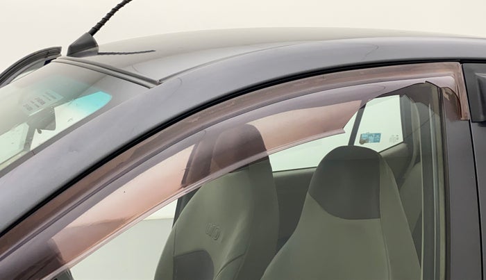 2010 Hyundai i10 MAGNA 1.2, Petrol, Manual, 70,098 km, Front passenger door - Door visor damaged