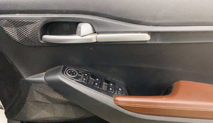 2019 KIA SELTOS HTK 1.5 PETROL, Petrol, Manual, 46,530 km, Driver Side Door Panels Control