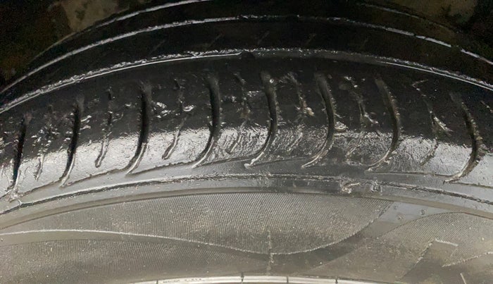 2019 KIA SELTOS HTK 1.5 PETROL, Petrol, Manual, 46,530 km, Right Front Tyre Tread