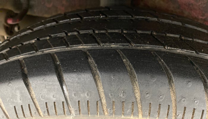 2016 Maruti Celerio ZXI AMT, Petrol, Automatic, 34,577 km, Right Rear Tyre Tread