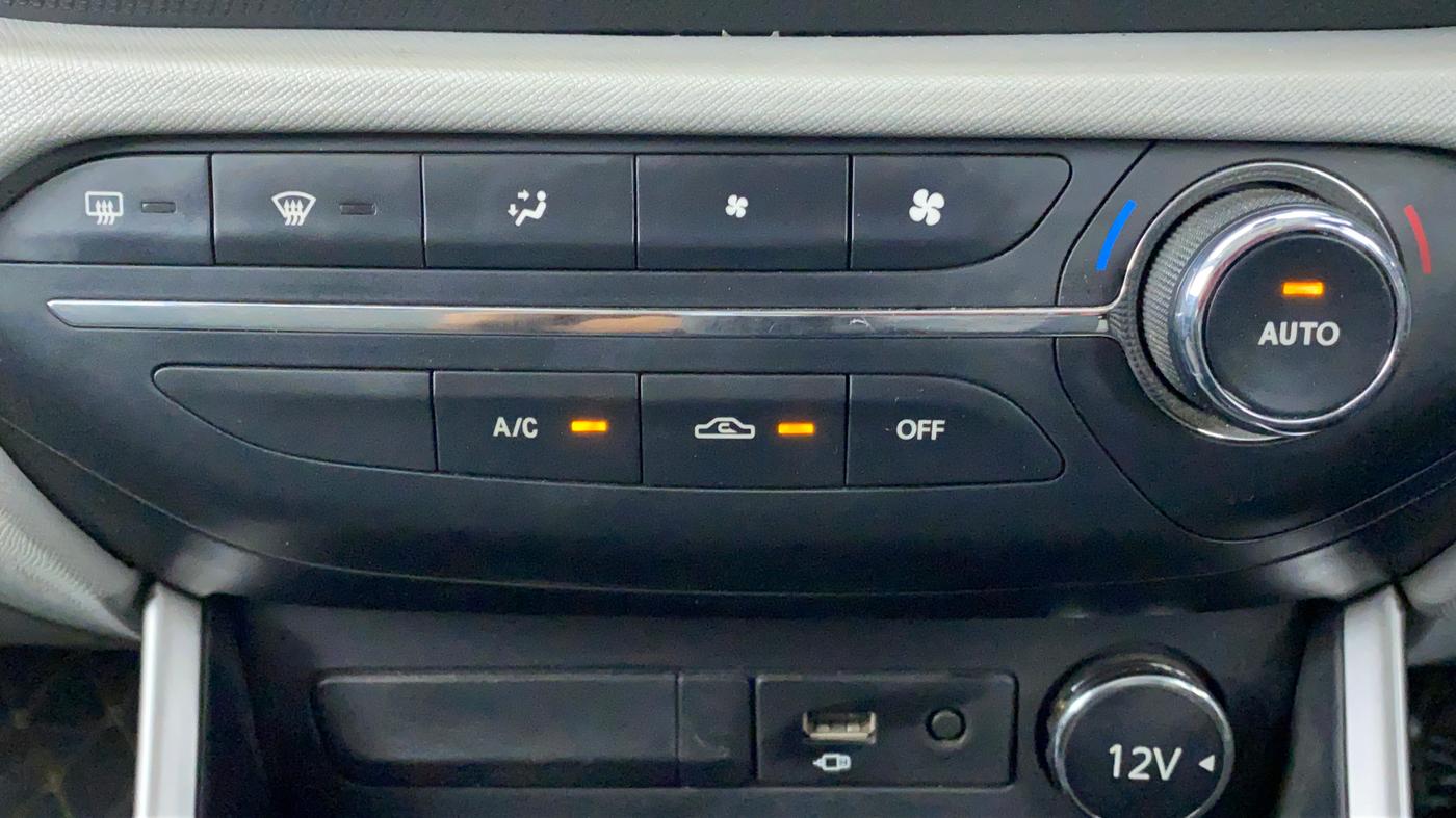 2021 Tata ALTROZ XZ 1.5 RTQ, Diesel, Manual, 23,569 km, Automatic Climate Control