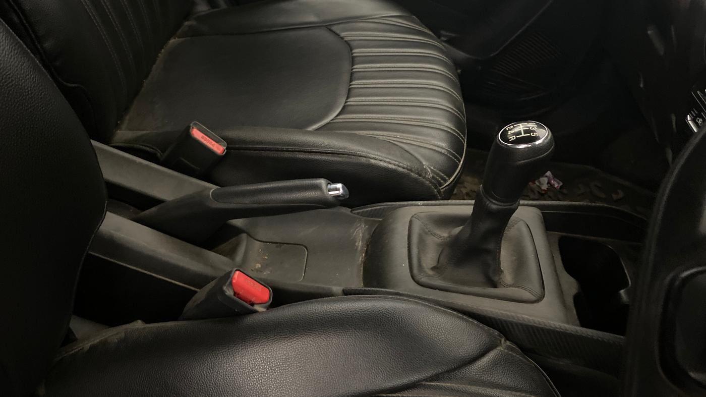 2023 Maruti FRONX DELTA CNG 1.2 MT, CNG, Manual, 51,166 km, Gear Lever