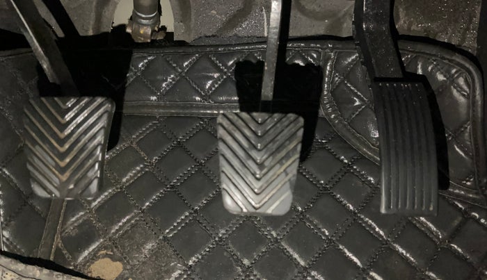 2019 Hyundai Elite i20 ASTA 1.2 (O), Petrol, Manual, 74,743 km, Pedals