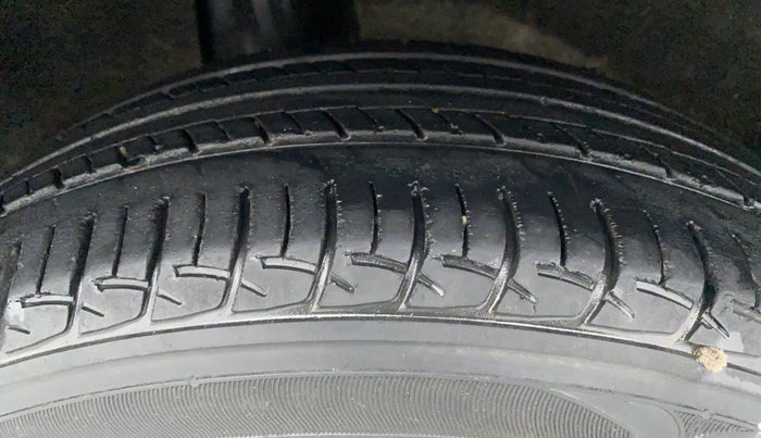2019 Maruti Baleno DELTA 1.2 K12, Petrol, Manual, 44,262 km, Right Rear Tyre Tread
