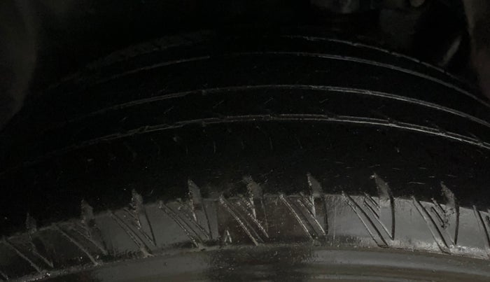 2021 Tata Safari XZA PLUS, Diesel, Automatic, 91,196 km, Right Rear Tyre Tread